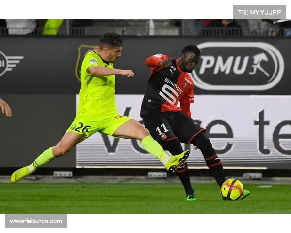 巴黎FC防线轮转补位默契不足 个人失误频发导致整体防守失效